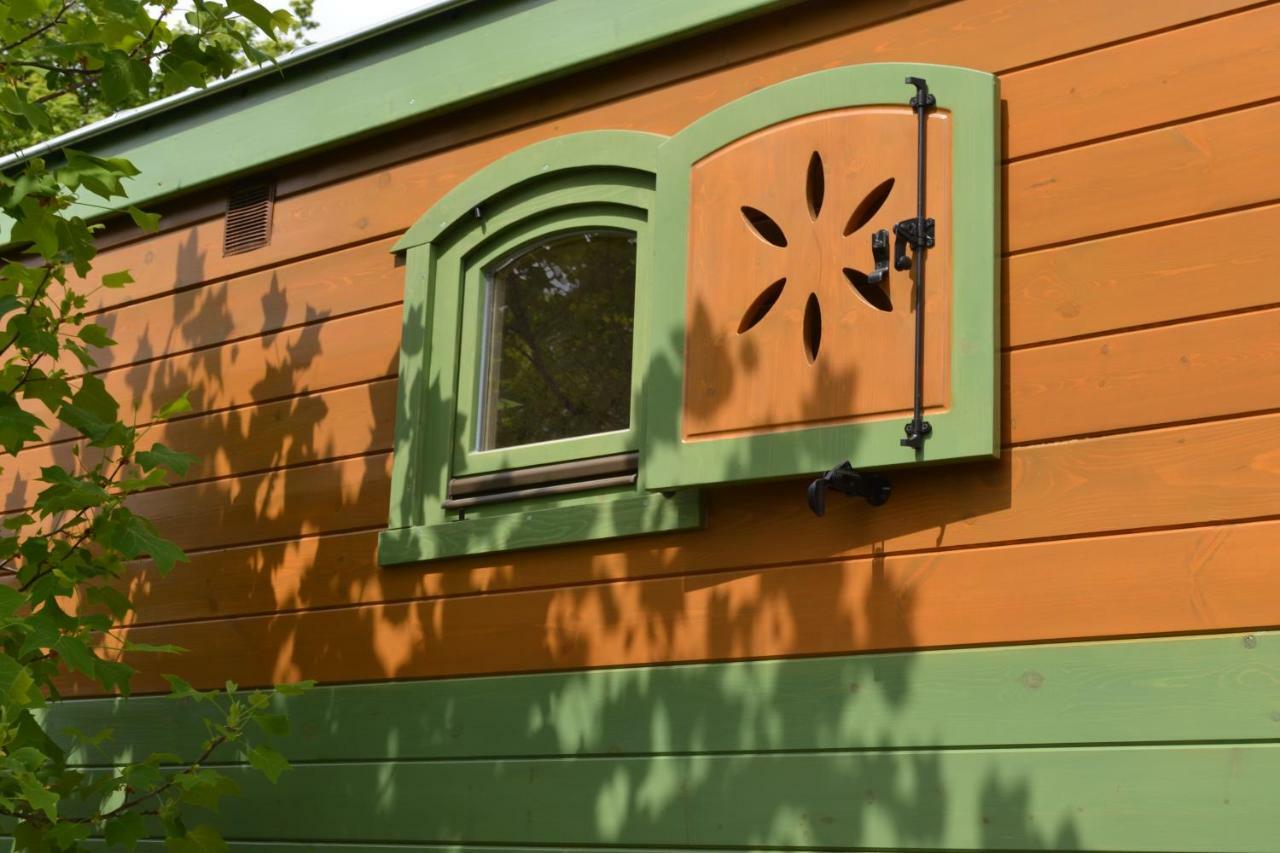 Le Paradis Des Animaux Coublevie Exterior photo